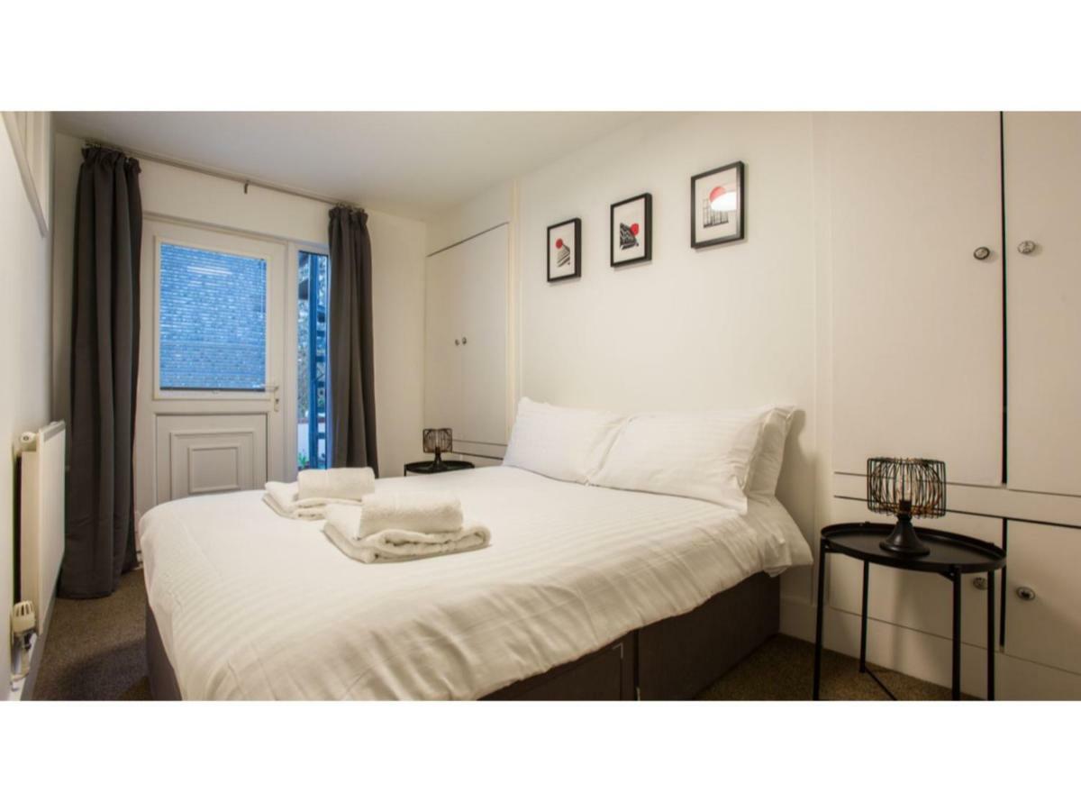 Elegant 1Bdr W/Private Garden In Vibrant Brighton Exterior foto